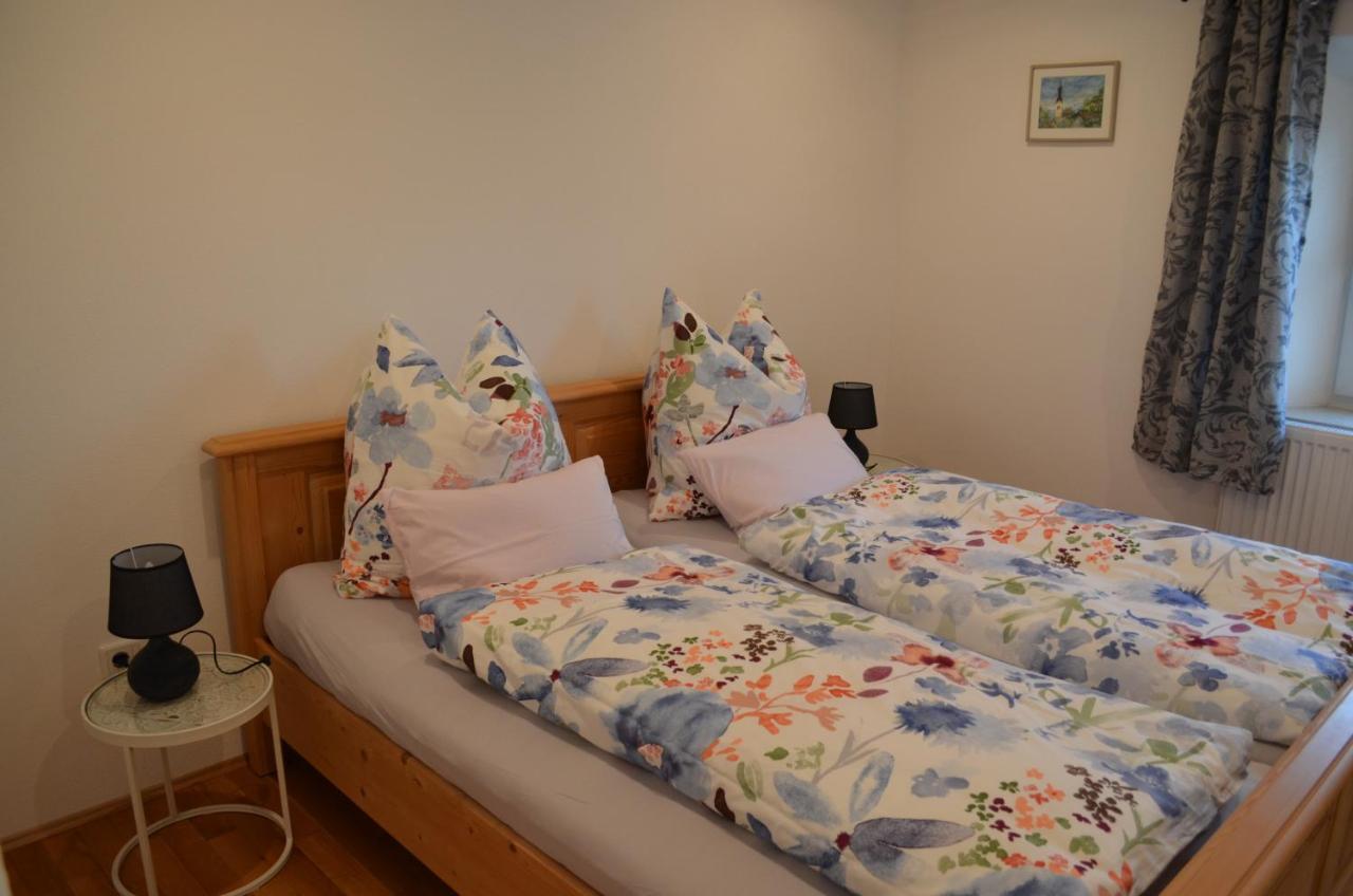 Ferienwohnung Fenzl Римстинг Екстериор снимка